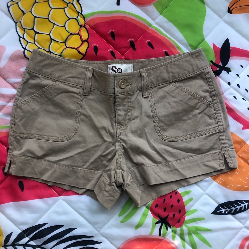 Y2K So Tan low waisted cargo shorts